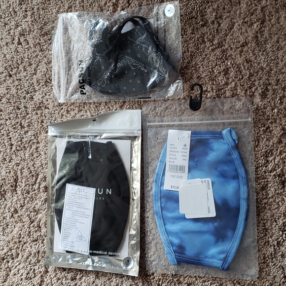PacSun Accessories - Pacsun face masks cloud bandana